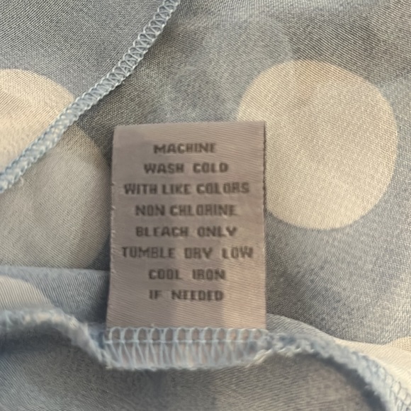 Charlotte Russe size M women’s top. Blue with white spots see through with ties - Picture 7 of 7